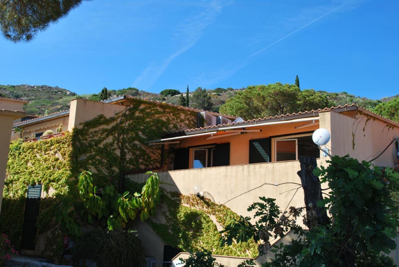 Grotta Azzurra Apartment - Cavoli - Terrazza Vista Mare, Clima E Parcheggio San Piero in Campo  Exterior photo